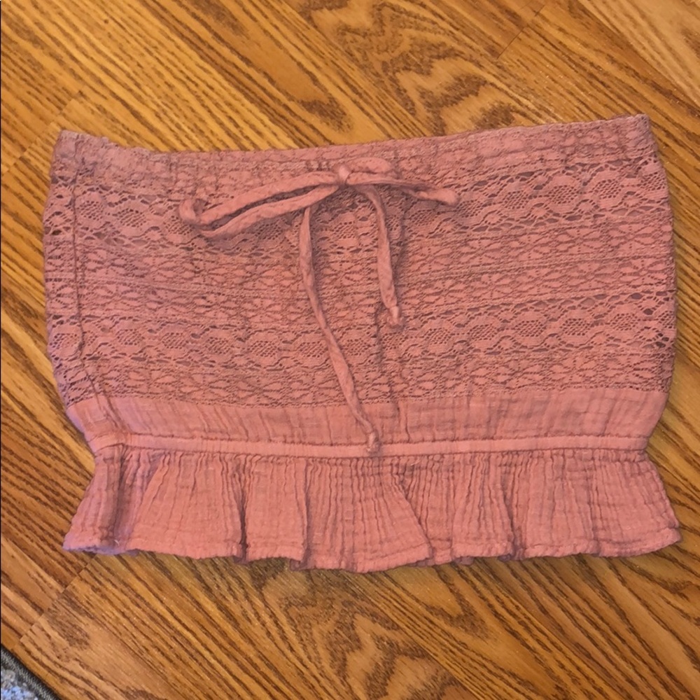 Light pink crop top!!!